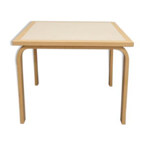 table basse minimaliste