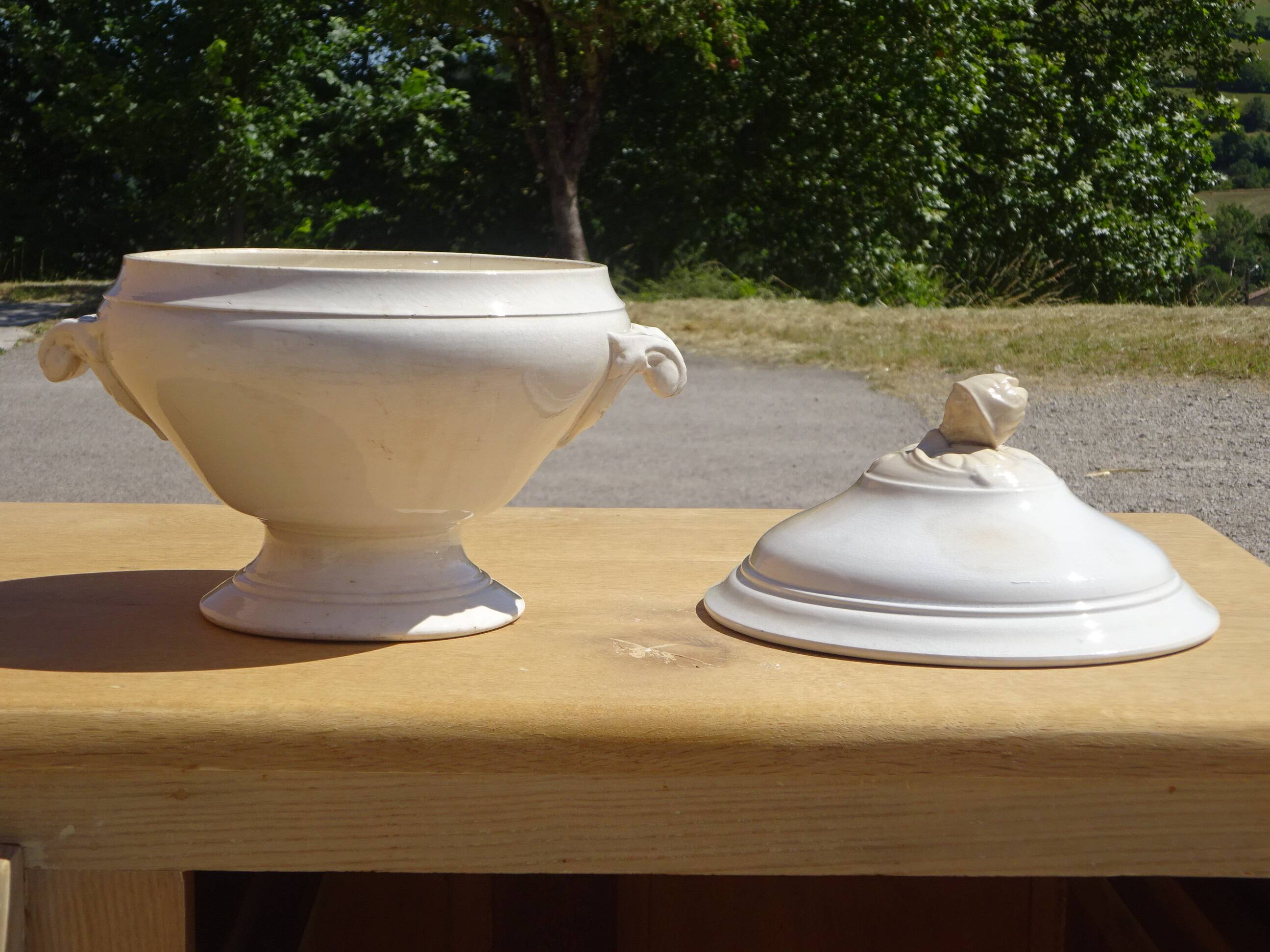 Old soup tureen, Digoin/Sarreguemines