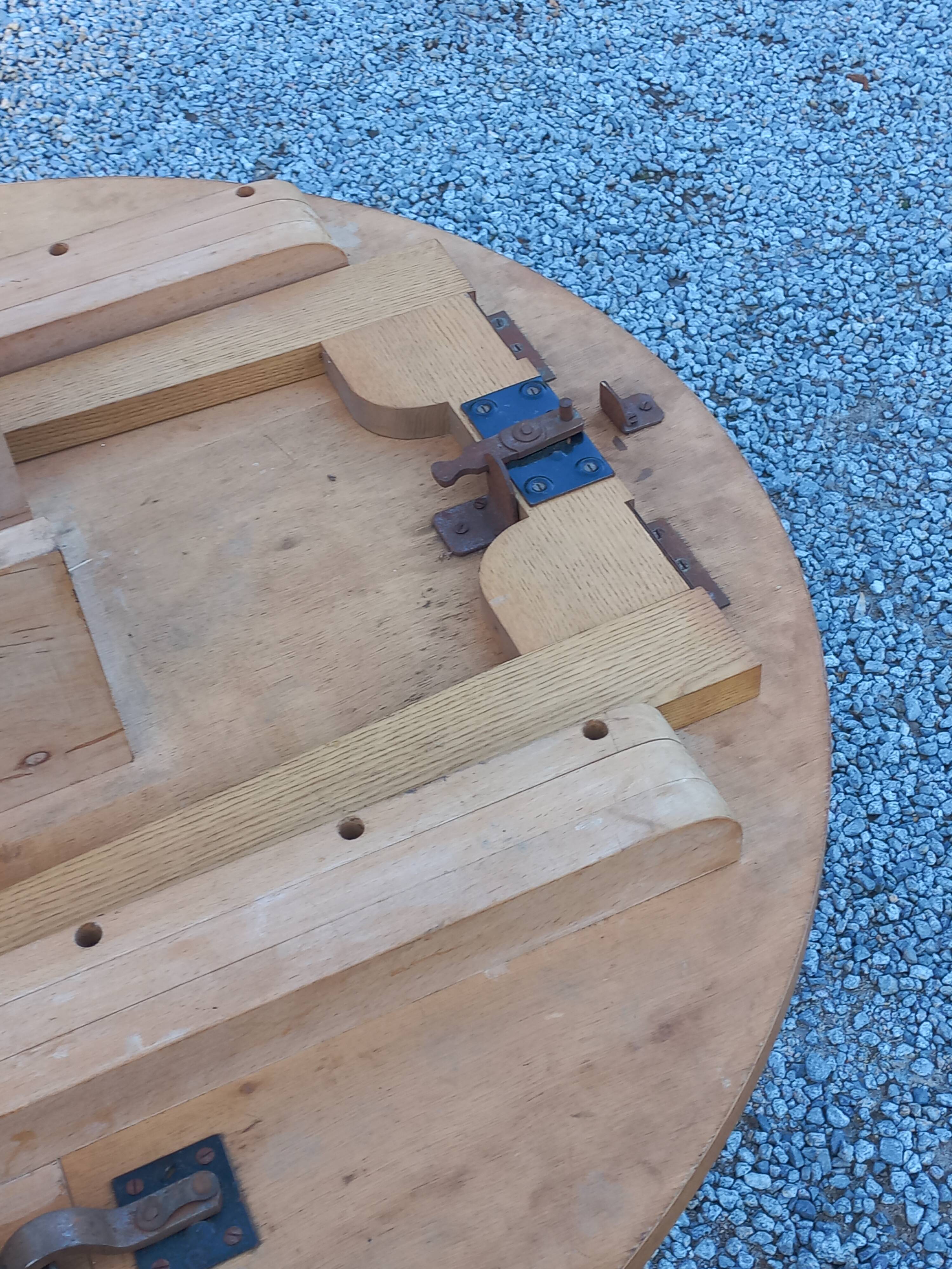 1950s round oak table, 2 heights, central quadripod leg