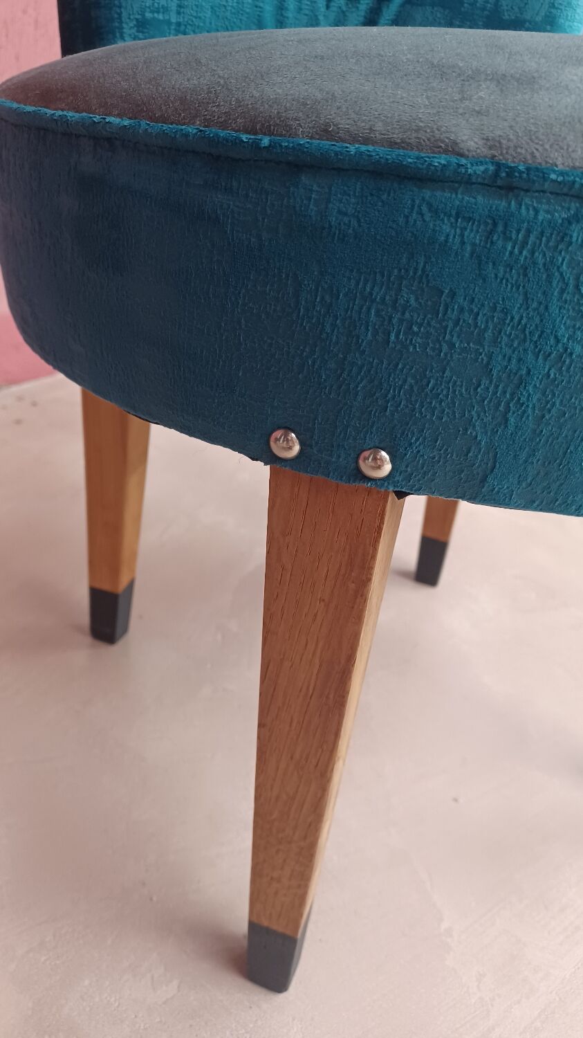 Duo velvet chairs