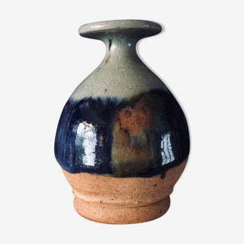 Emailed sandstone vase