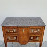 Commode sauteuse Louis XVI en marqueterie 19ème