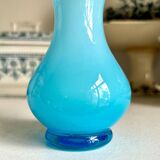 Blue opaline soliflore