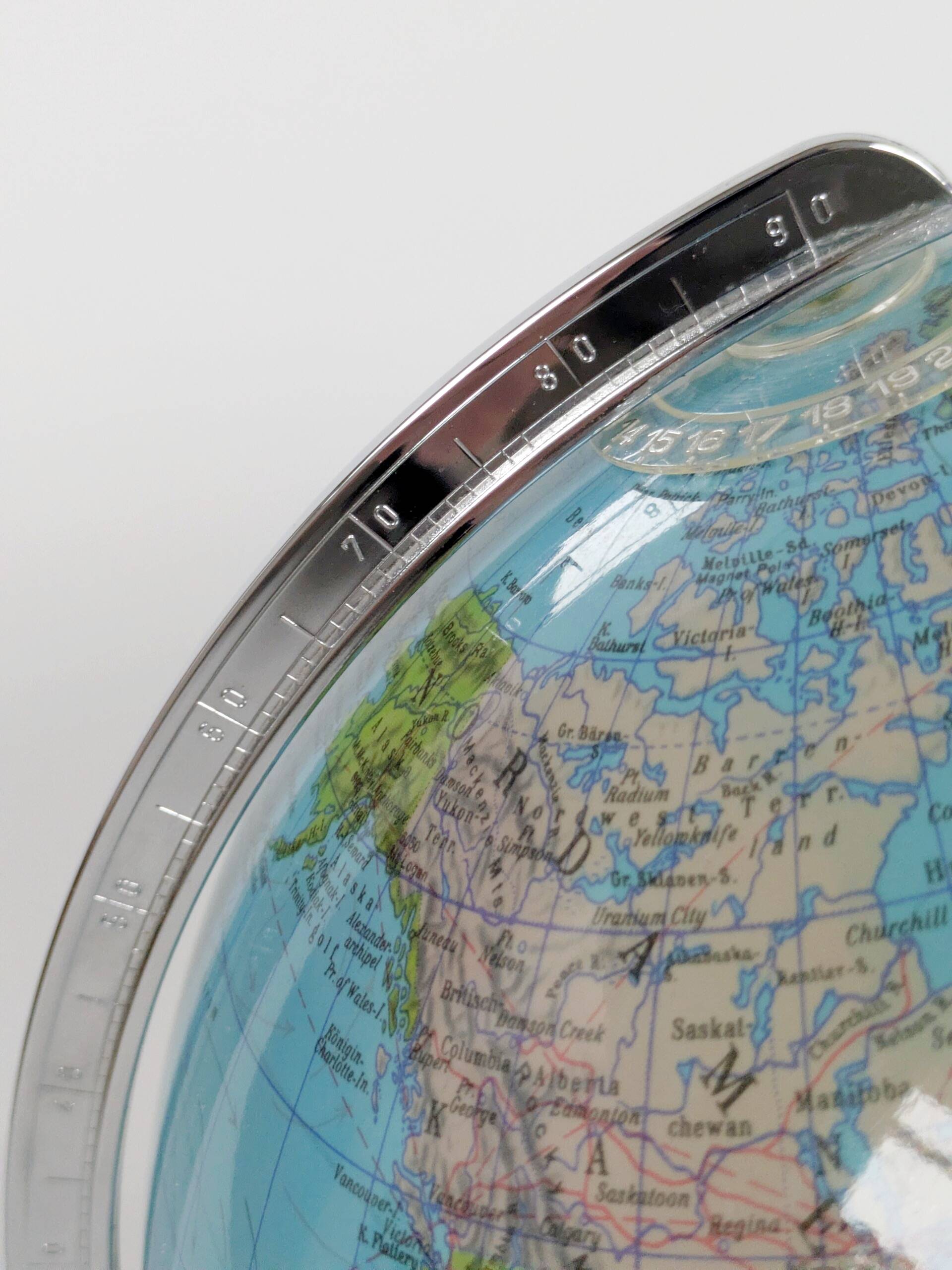 Columbus Duplex illuminated globe on a wooden base, 1980s