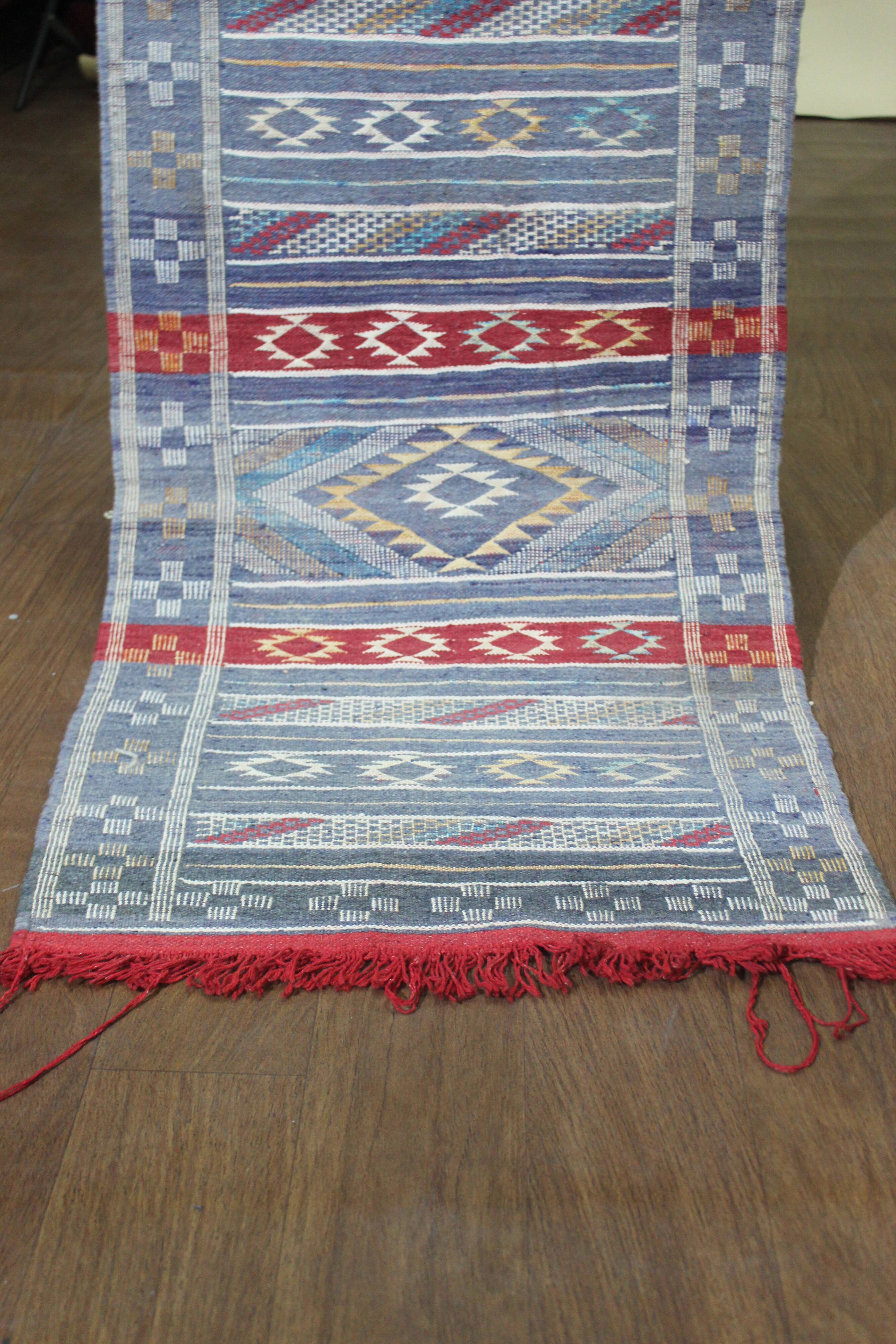 Berber carpet 121x67cm