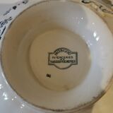 Soup pot Sarreguemines late nineteenth early twentieth century