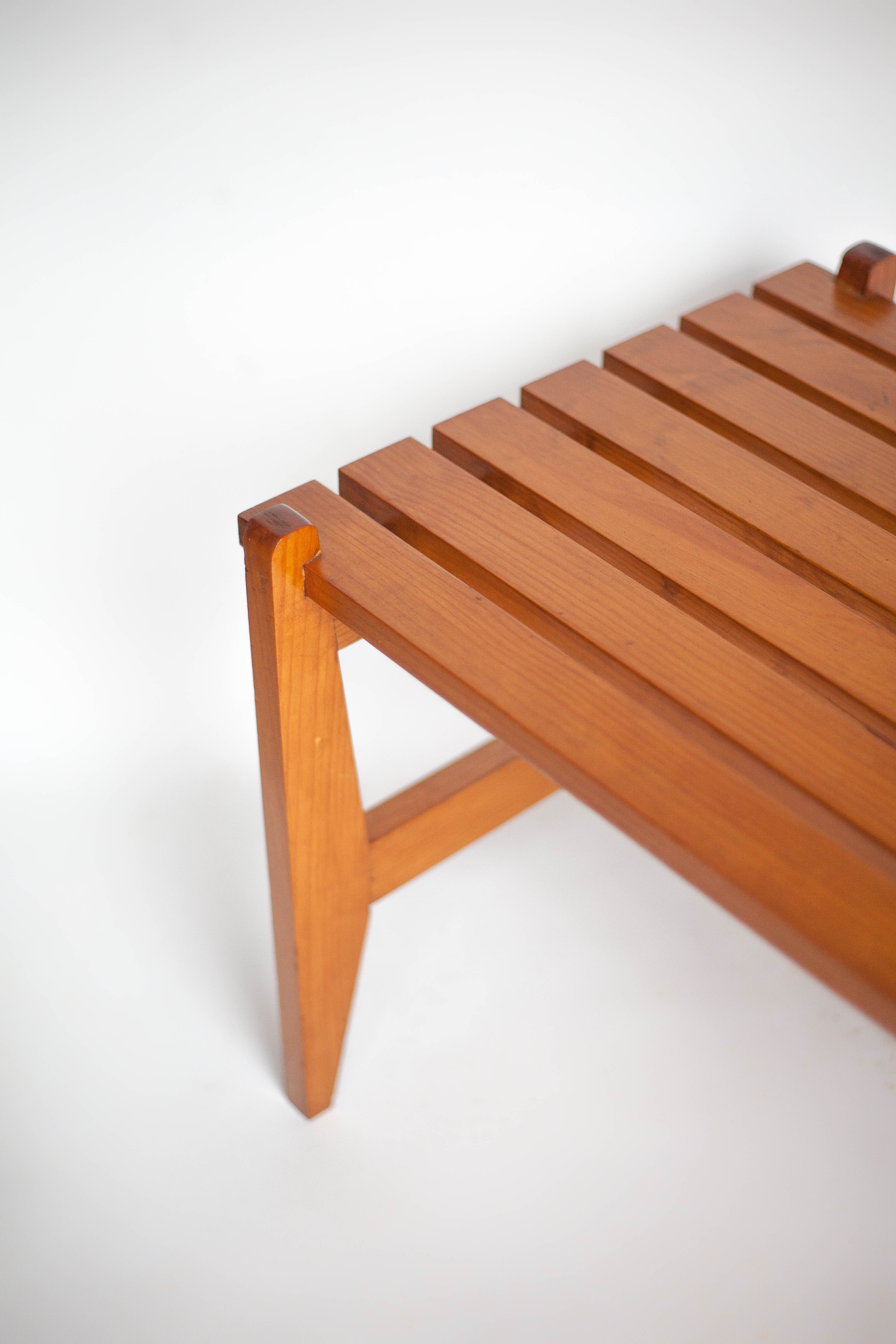 Table basse bois bois à lattes, décoration intérieur