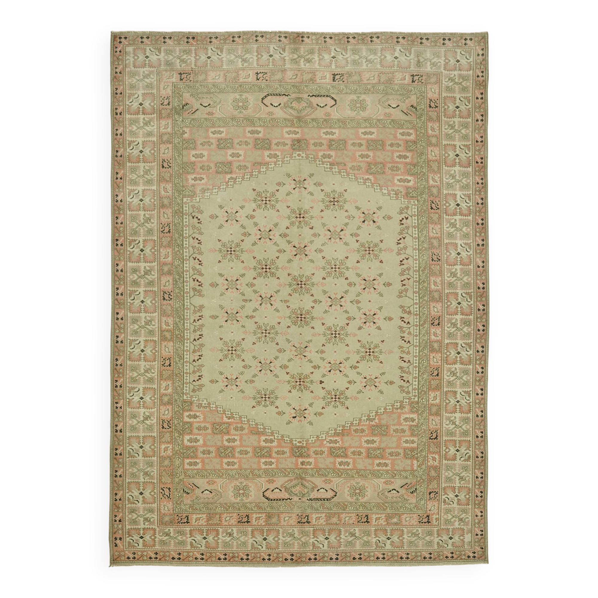 Turkish Vintage Anatolian Rug 180 cm x 258 cm