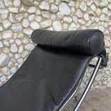 LC4 Cassina Chaise Lounge Vintage Black Leather, Perriand, Le Corbusier and Jeanneret