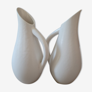 Set of 2 pitchers Val.d'or