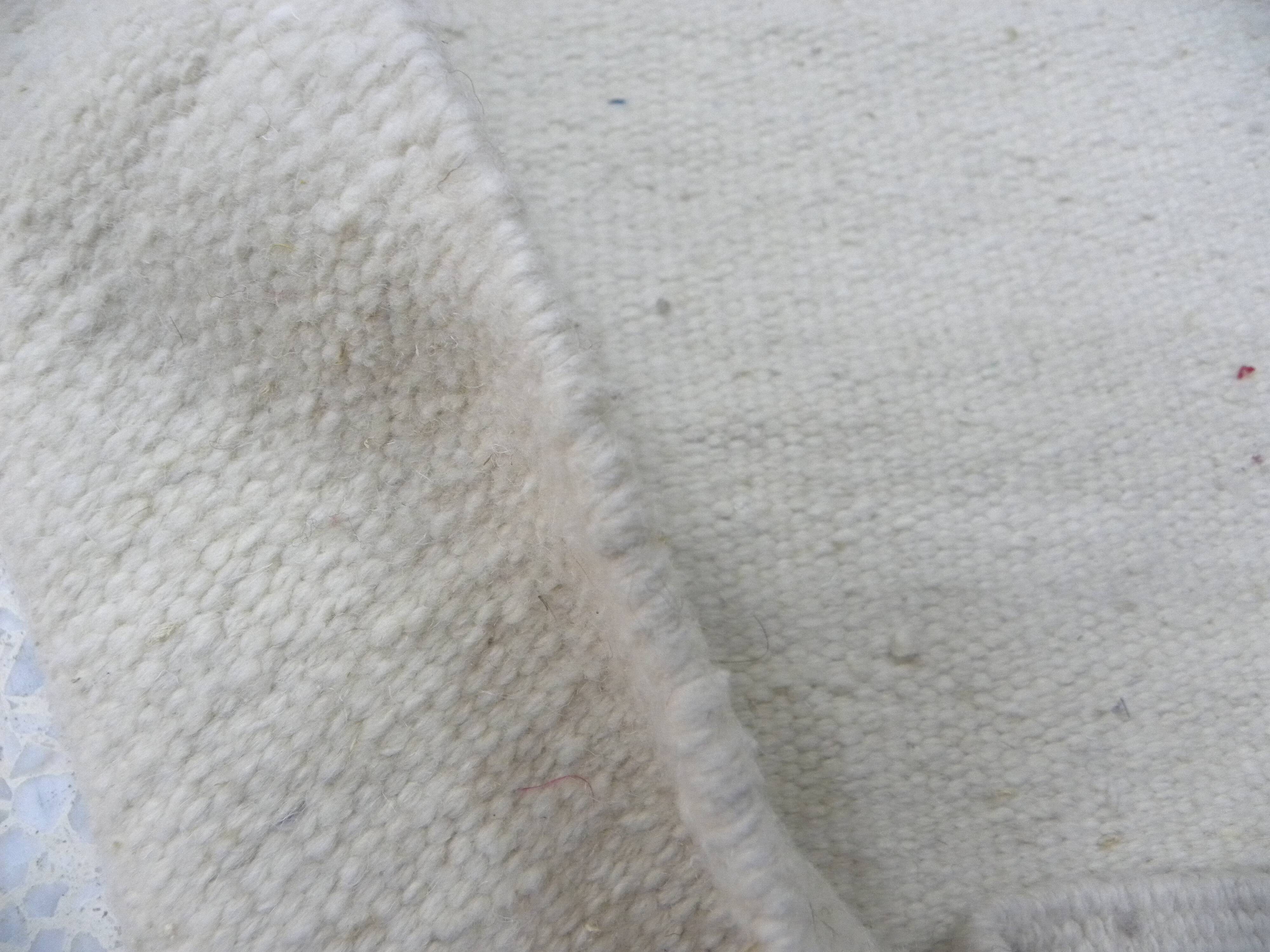 Hand-knotted Traditional Artisan Rug in Beige Ecru without Pattern