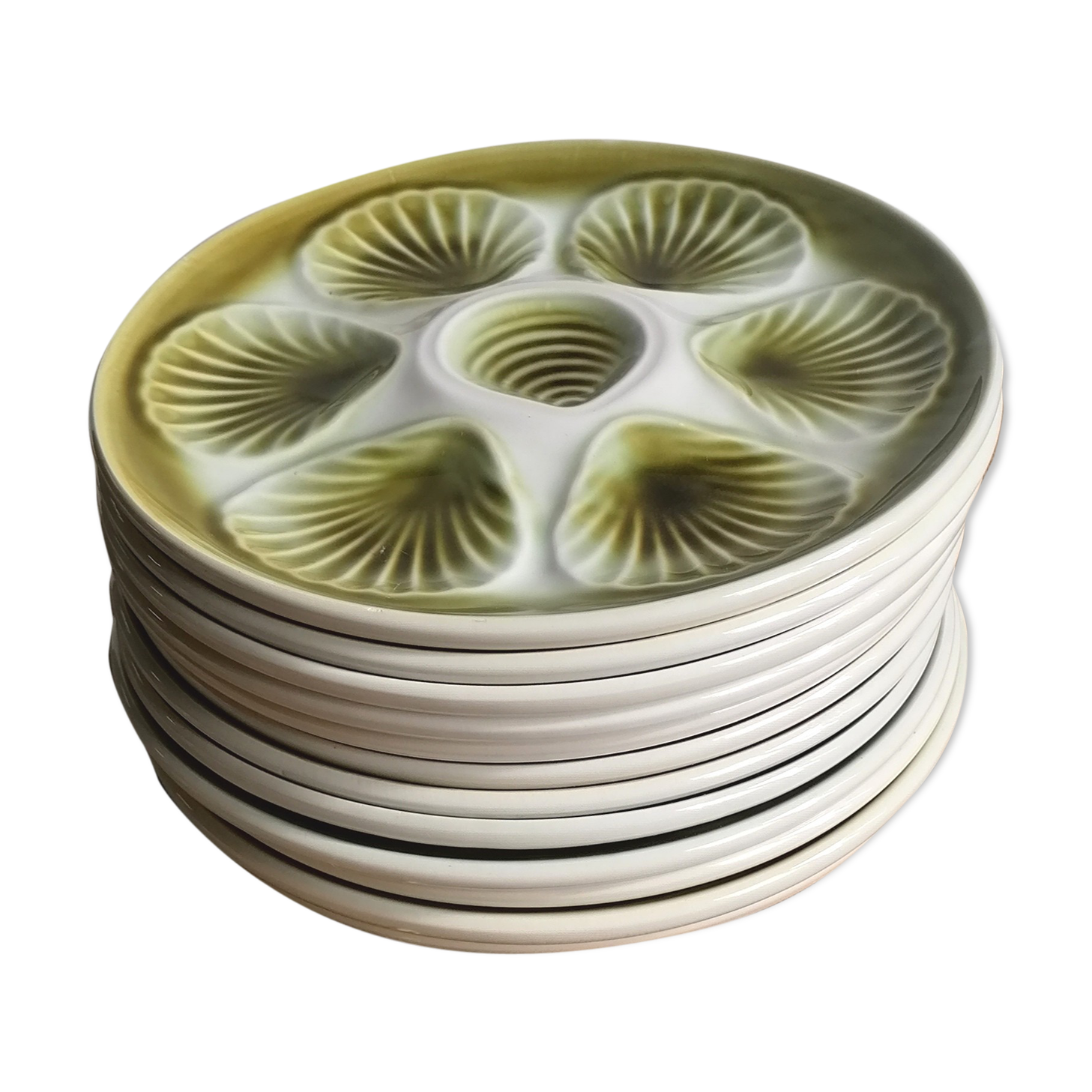 6 oyster plates decorated large fire, Orchies Moulin de loups, ceramic enamelled green