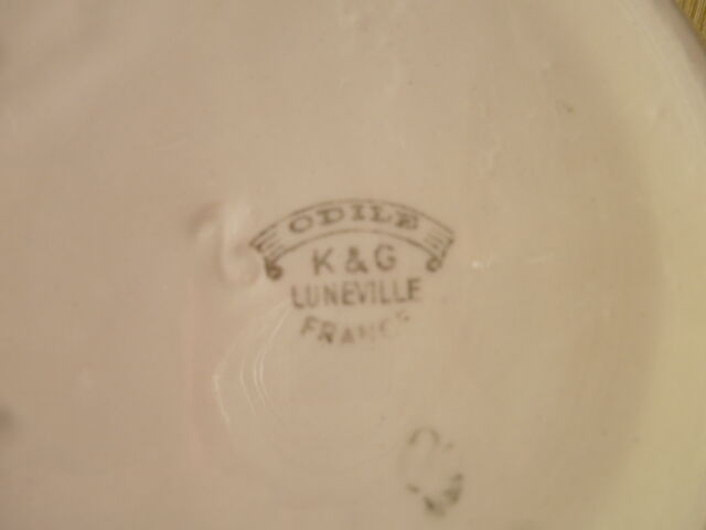 Salad bowl or vegetable in earthenware from Lunéville KG model Odile