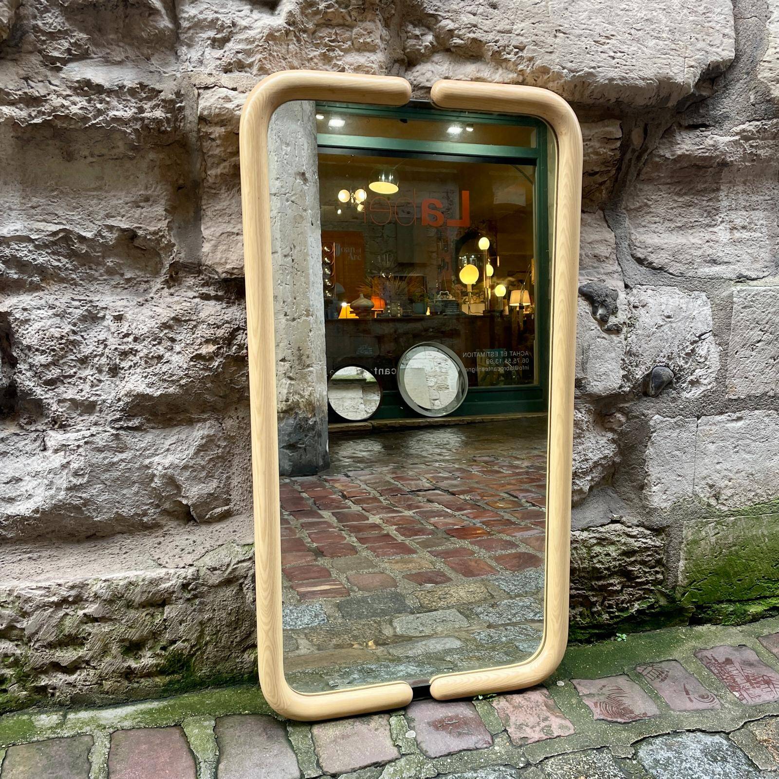 Italian mirror in 80s Memphis style