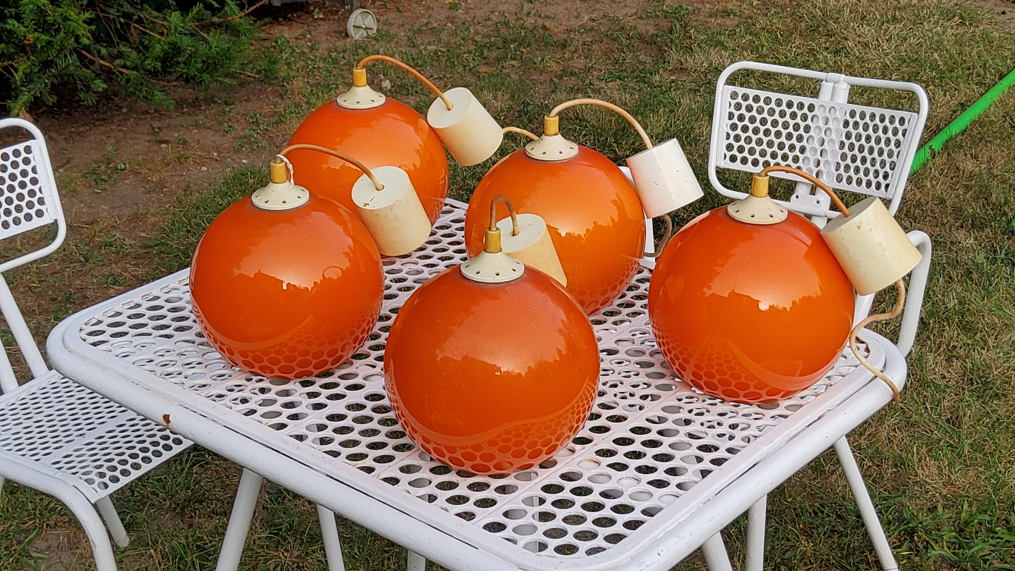 Set of 5 orange glass ball pendants from the 70s
