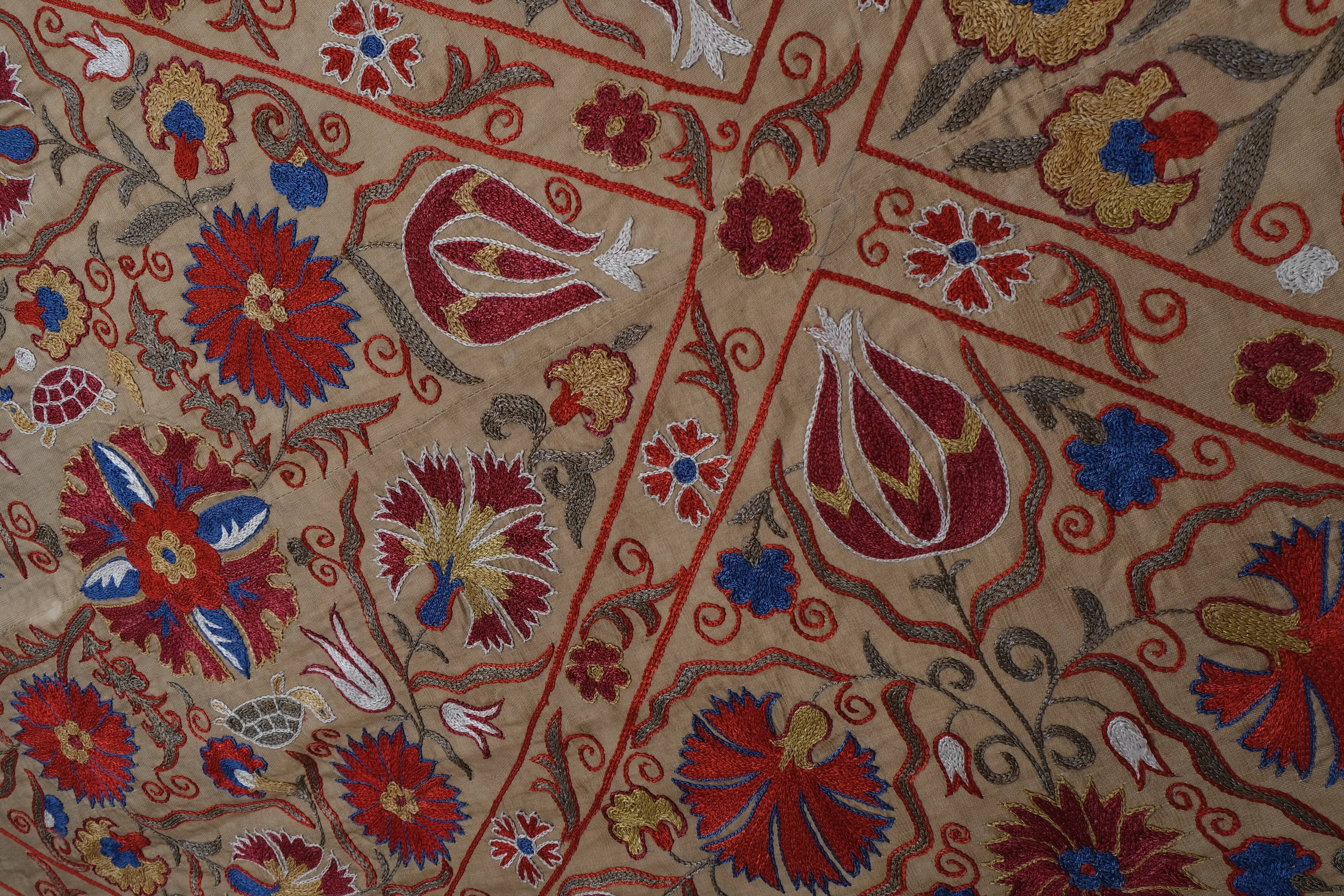 Suzani tapestry 100x195 cm