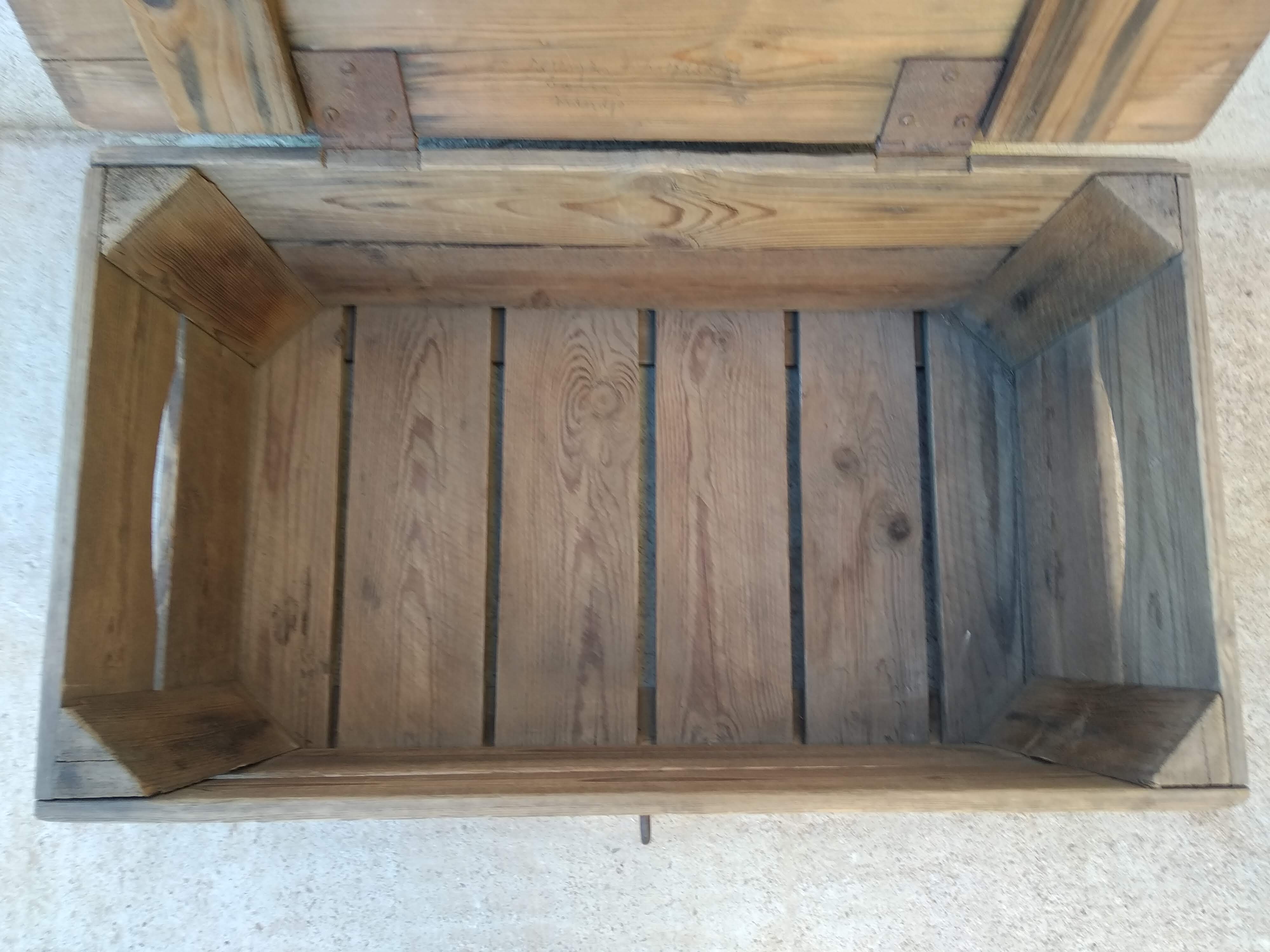 Old wooden box marked V.V Westerlee 1960