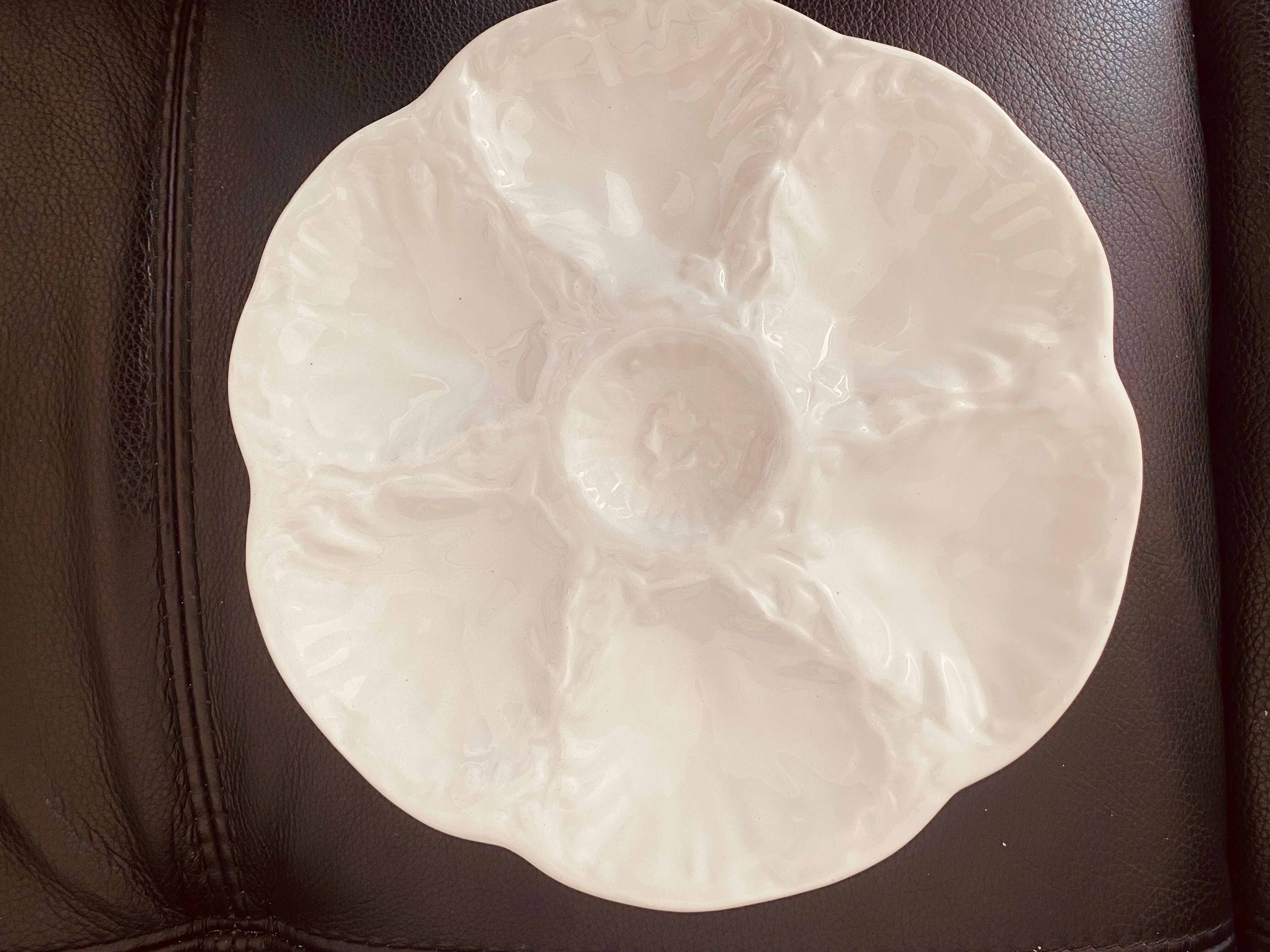 Old oyster plates from Gien