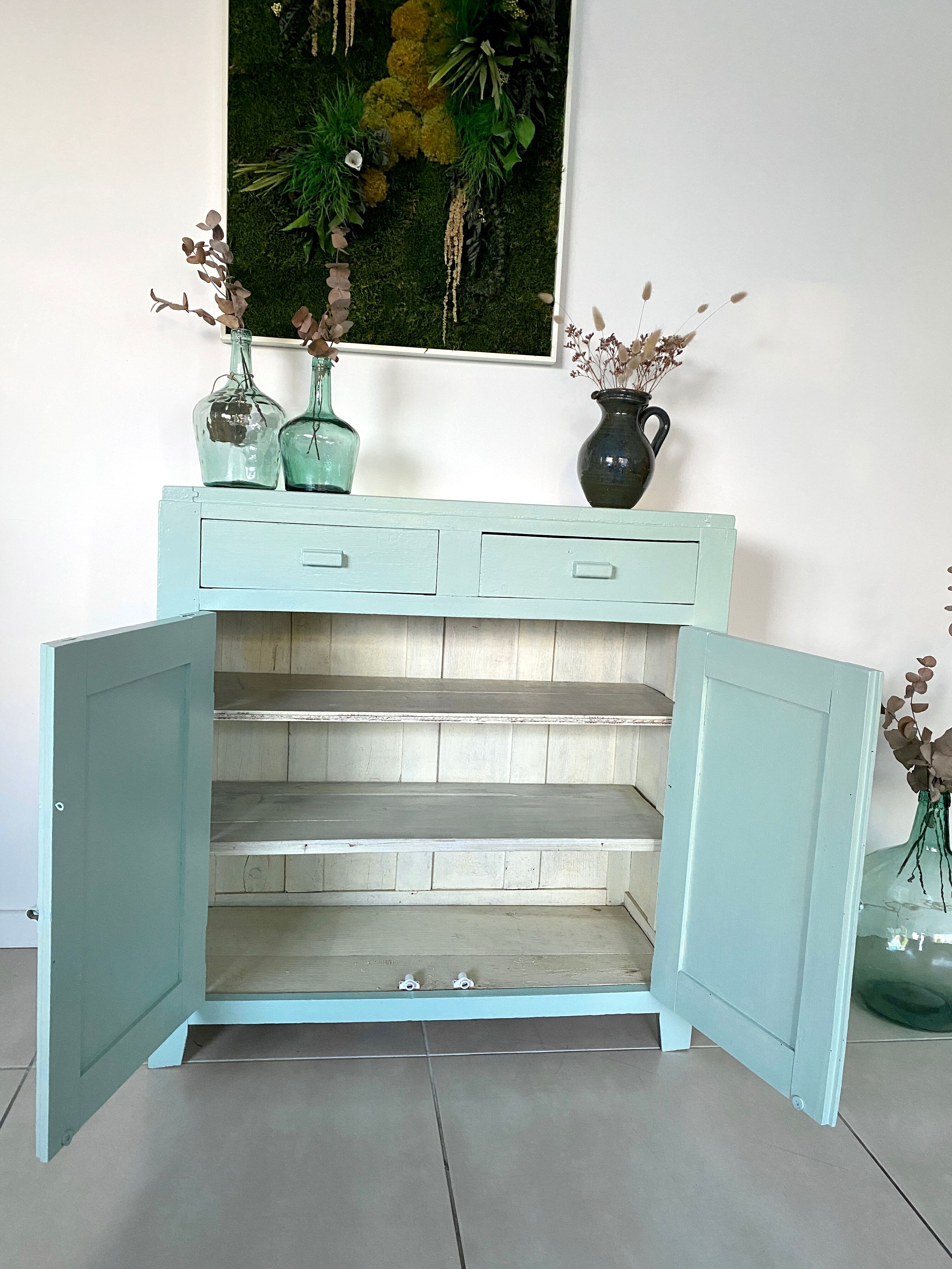 Parisian buffet green mint