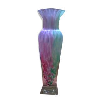 Vase with décor