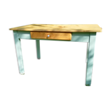 Table Mado