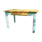 Table Mado