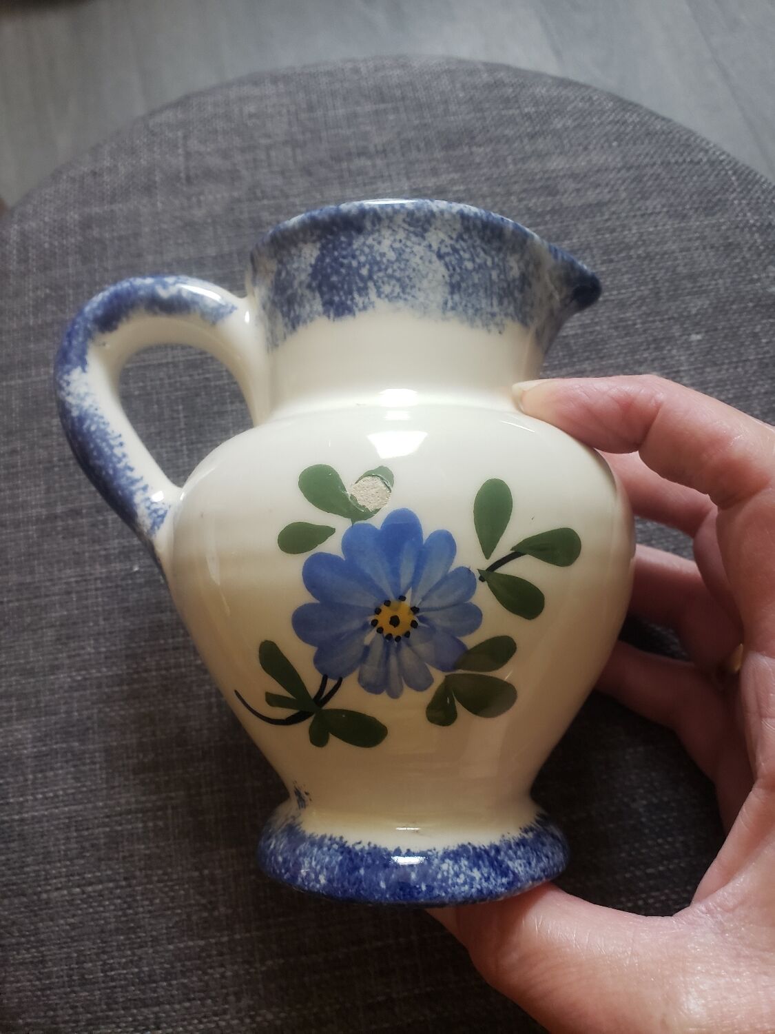 Breton pitcher sign tess