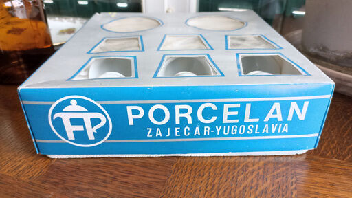 6 Yugoslav porcelain coffee cups - FP Zaječar - white and gilding