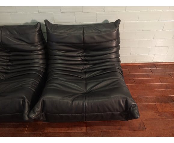 Set of 3 "Togo" leather designed by Michel Ducaroy 1973