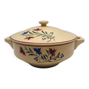 Soup tureen, K&G Lunéville, “Denise” model.
