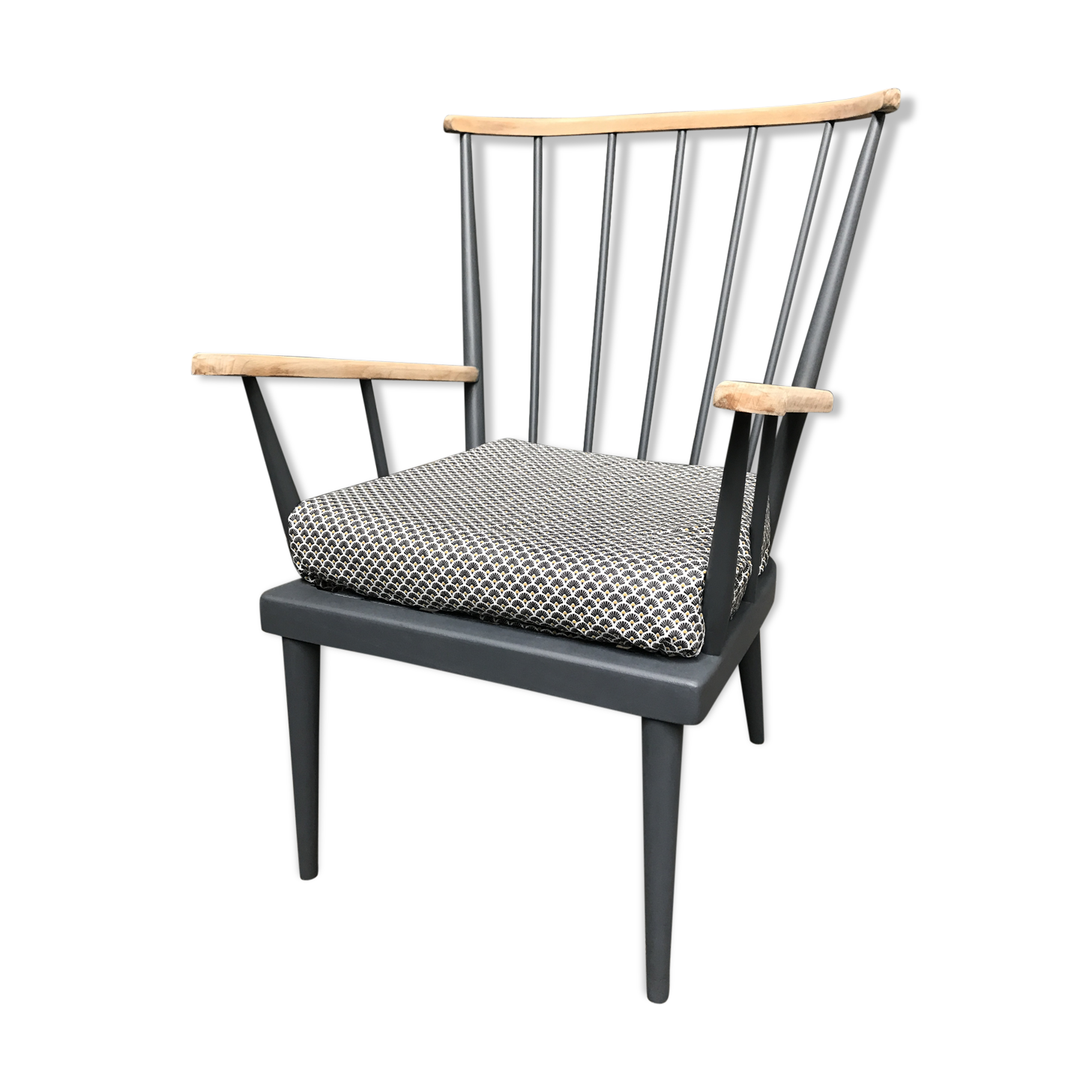 Baumann eventail armchair