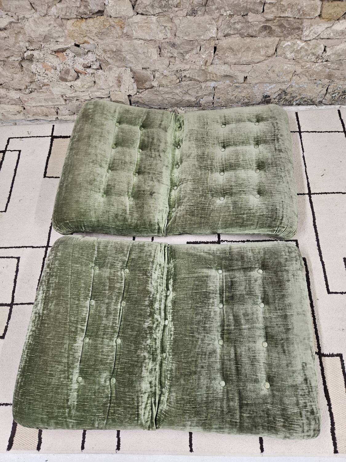 Pair of vintage velvet armchairs 1970"