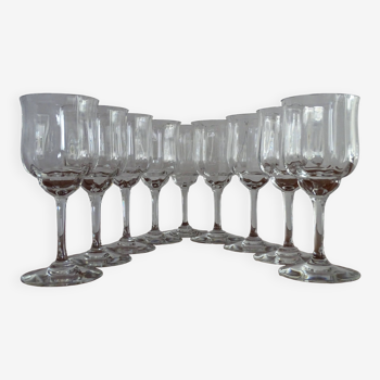 9 Baccarat crystal red wine glasses, Capri model, signed - 15 cm