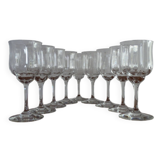 9 verres vin rouge cristal de Baccarat modèle Capri signés - 15 cm