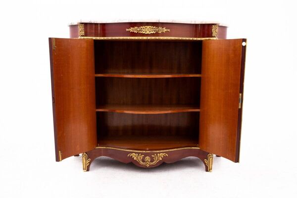 Commode à plateau en pierre, Europe occidentale, première moitié du XXe siècle