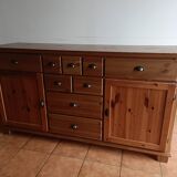Buffet bas en pin