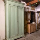 Armoire ancienne patinée