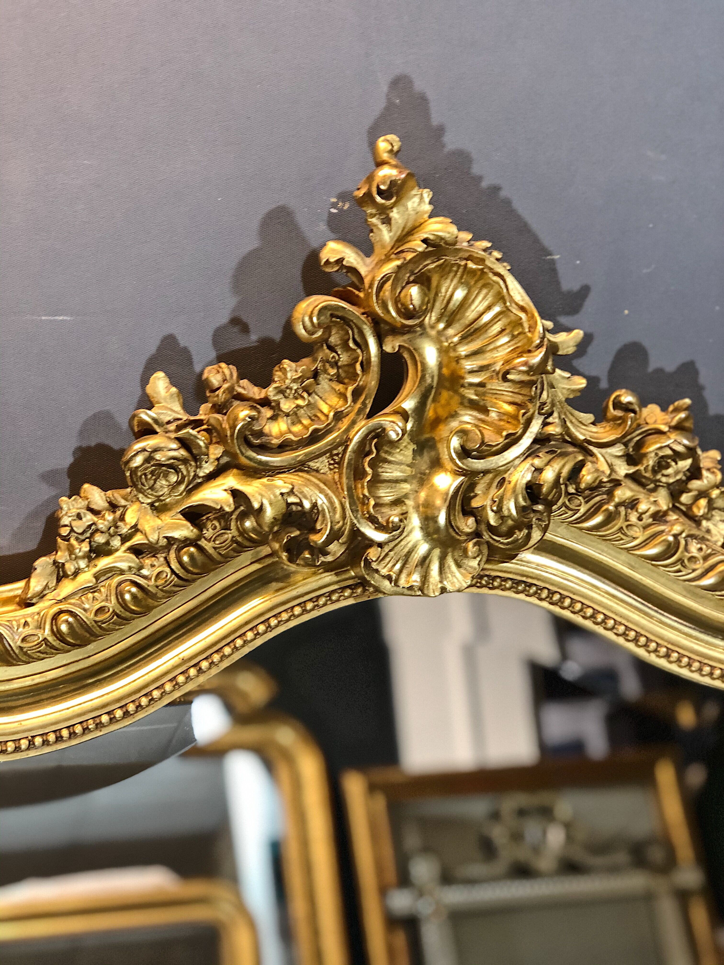Old mirror gold leaf gilding