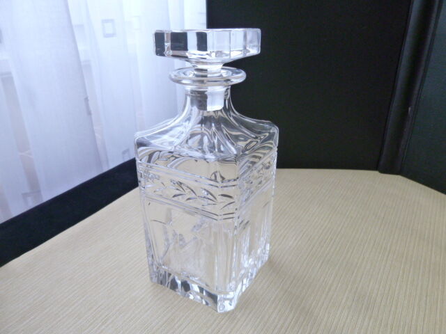 Lead crystal whisky decanter 24%