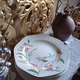 Lot de dix assiettes