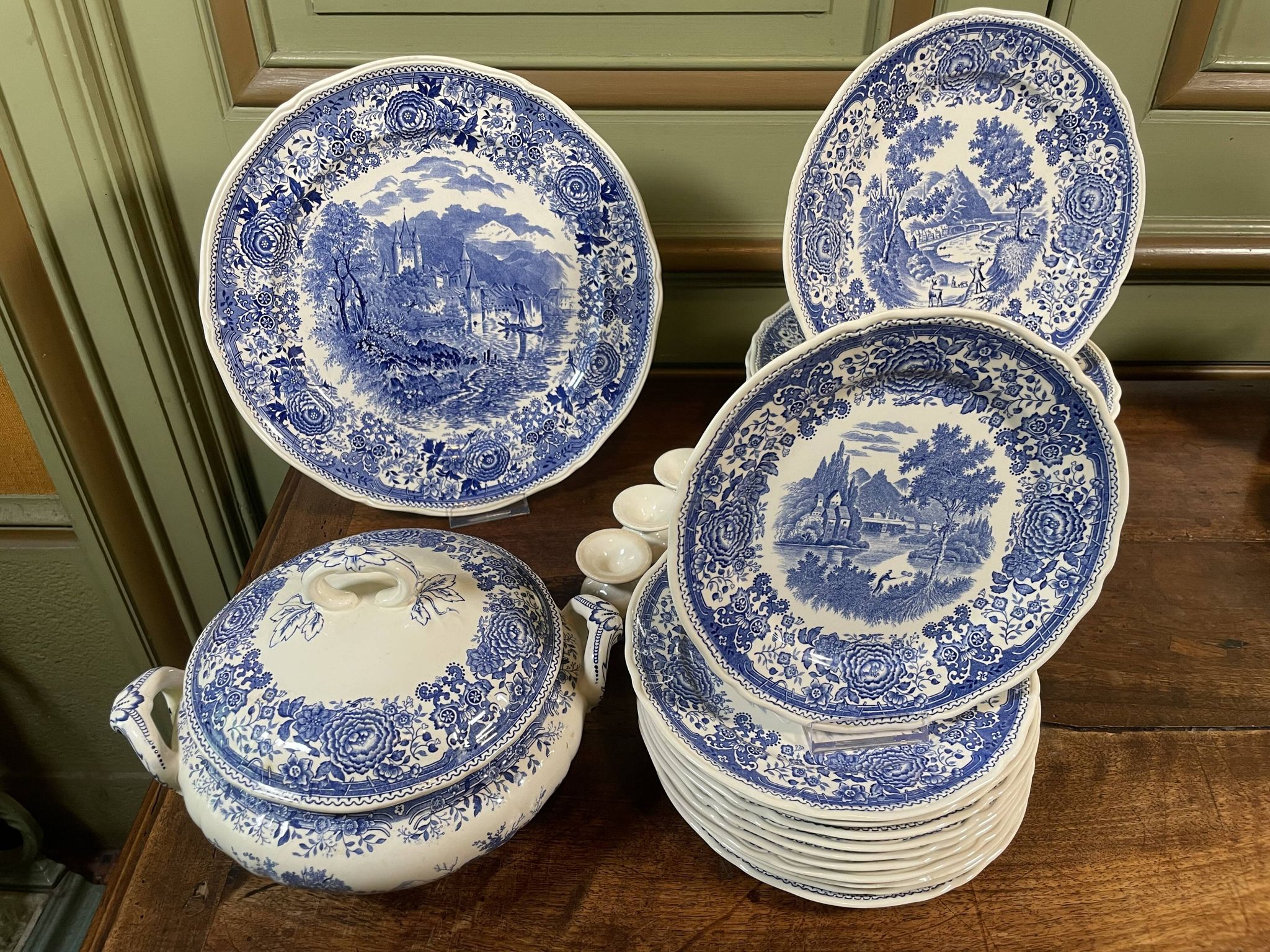Villeroy & Boch Burgenland service, 82 pieces (1950s)