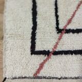 Handmade wool Berber rug 260 x 150 cm