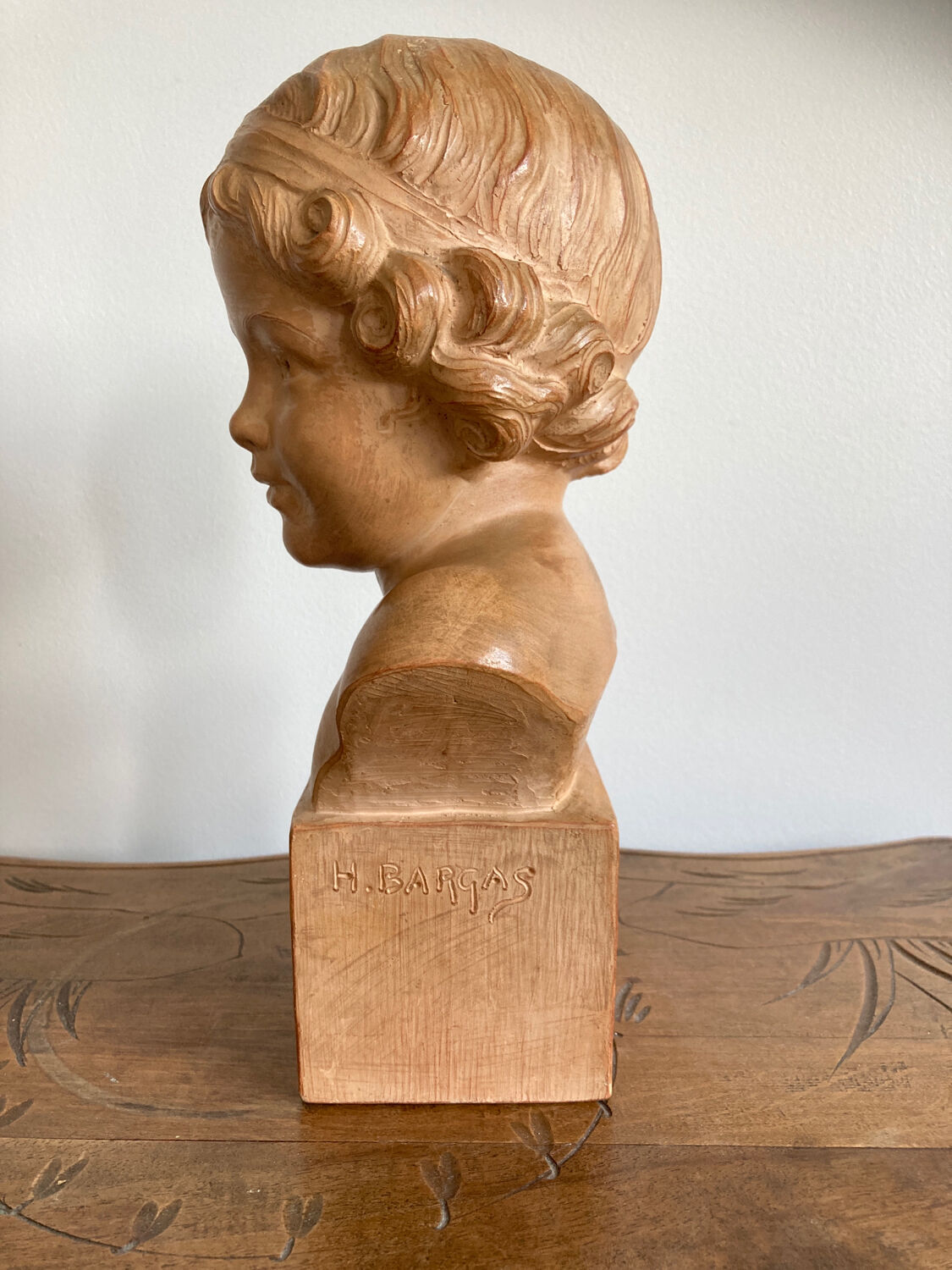 Bust child Henri Bargas
