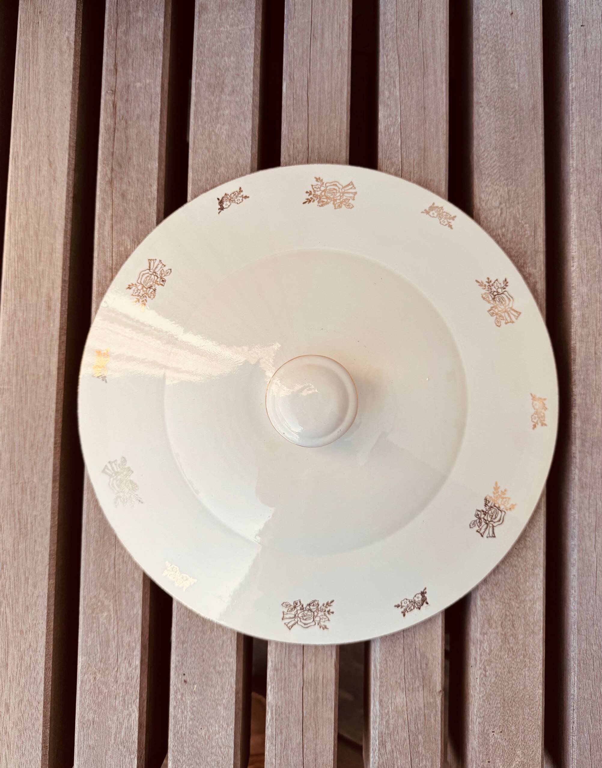 Soup tureen, vegetable dish Sarreguemines and Digoin