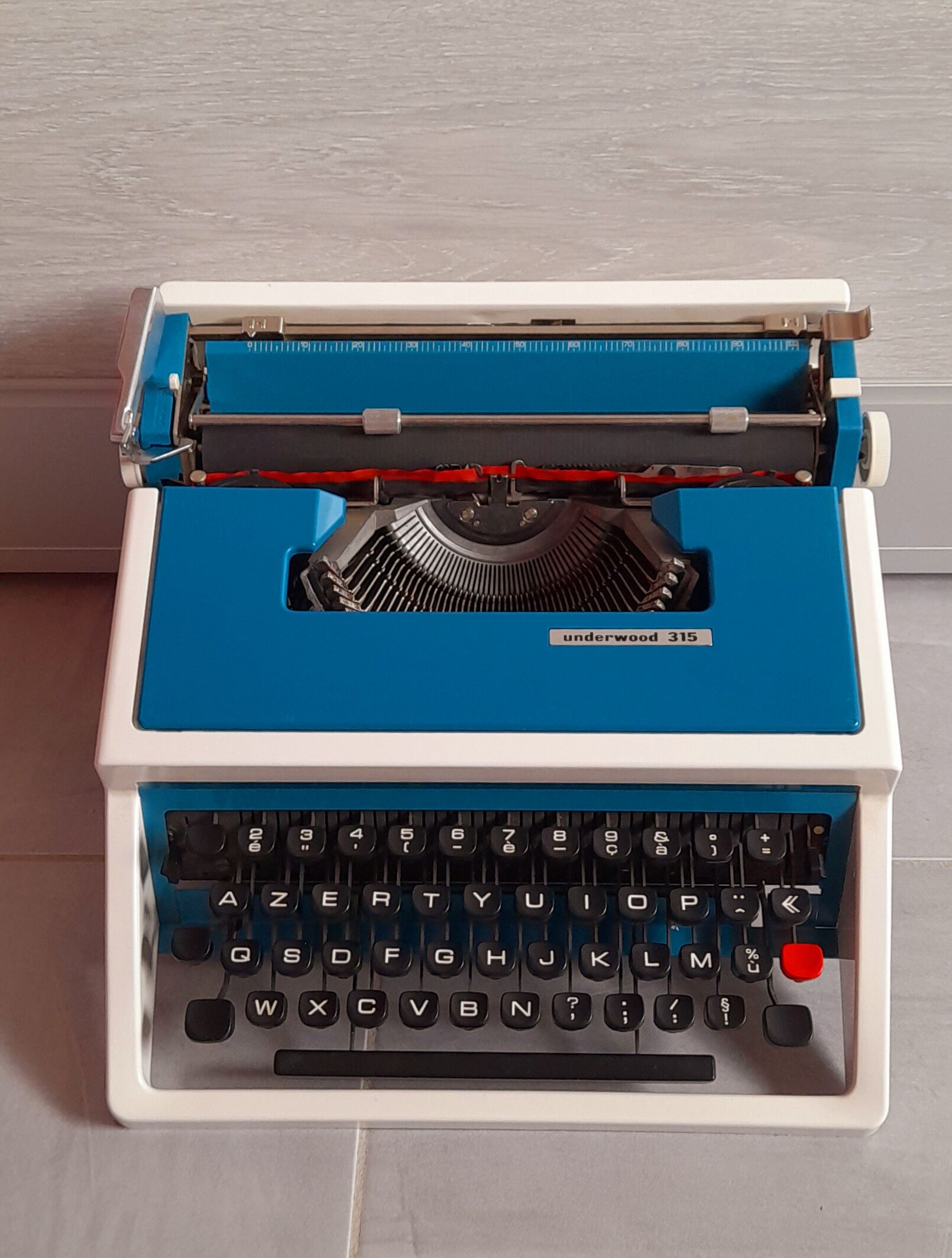 Underwood 315 typewriter