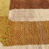 Traditional handwoven Berber rug, size 150 x 250 cm