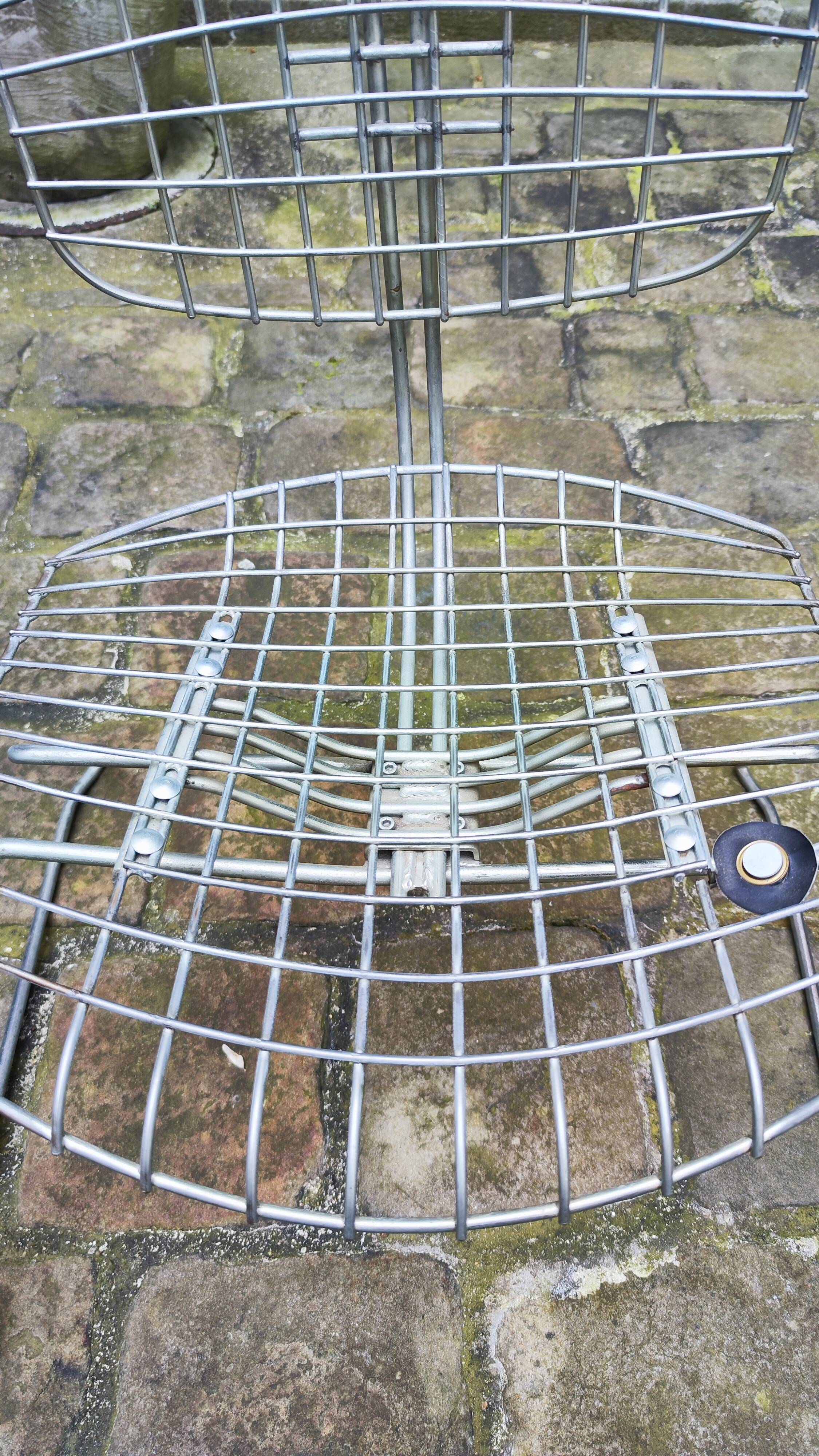Beaubourg chairs in steel and fabrics by Michel Cadestin and Georges Laurent - 1976