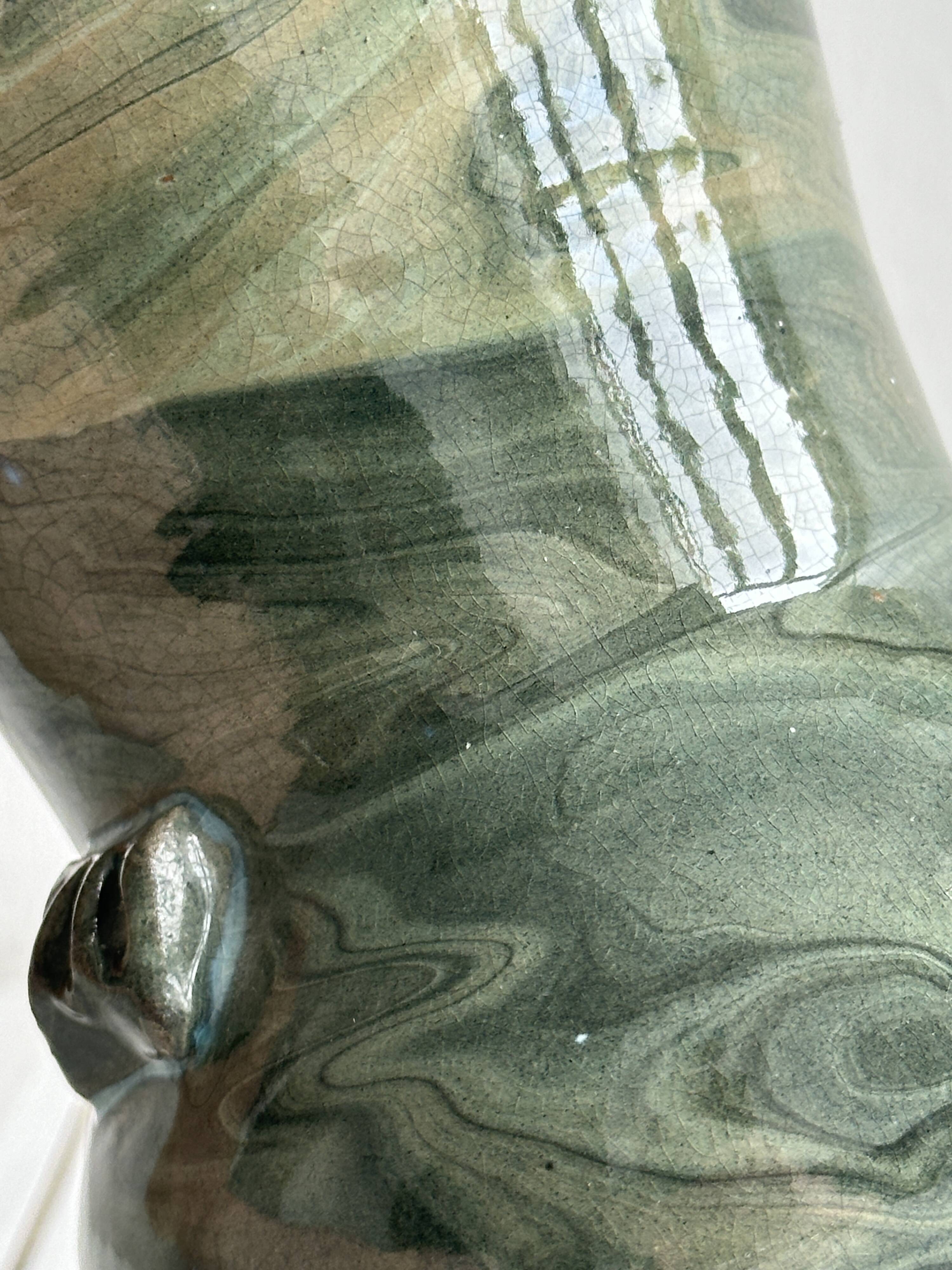 Green marbled ceramic vase