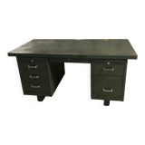 Strafor green industrial desk