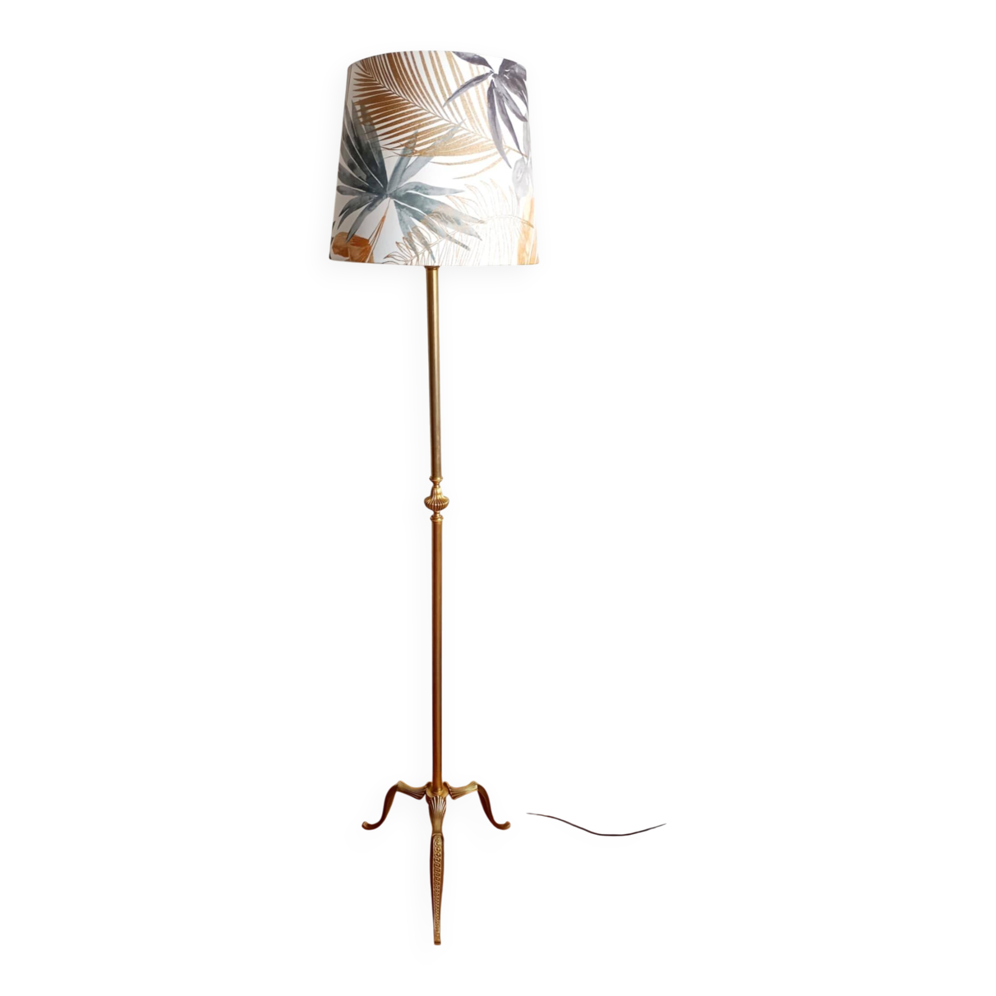 Lampadaire métal doré style Louis XV